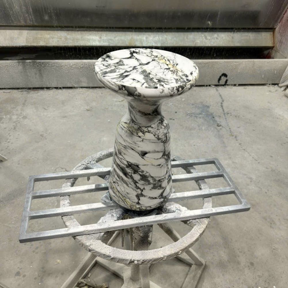 Đôn Đá Mài Hình Con Cờ Vân Đá Marble
